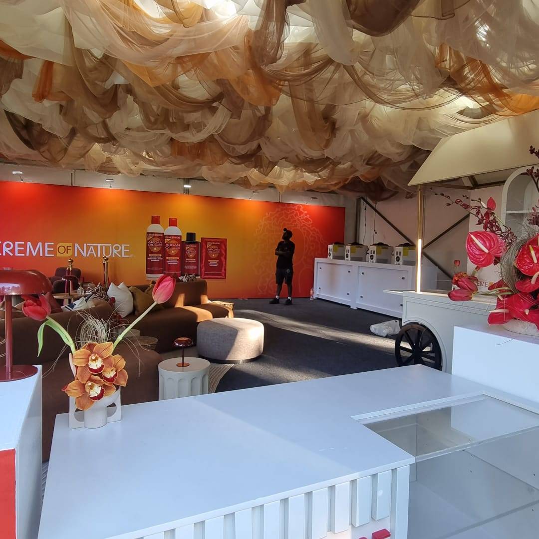 The Psychology of Successful Corporate Events 4 Warm tones and natural energy✨
We brought the @@cremeofnature_sa activation to life at Toad Berry Hall, Muldersdrift - and honestly, the sunset hues, burnt siennas and mustard tones did all the talking 🍂🌅
This one was all about celebrating natural beauty in a space that actually felt it.
#CremeOfNature #ProductActivation #NaturalHair #EventDecor #JohannesburgEvents #AfricanHaircare #SunsetVibes #HairCare #BrandActivation #Muldersdrift #UrbantonicEvents #NaturalBeauty #HairIsEverything