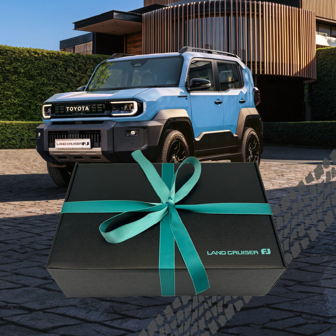 A memorable launch begins with the details. ✨
Custom gift sets designed for the Press Launch of the all-new Land Cruiser FJ.
@toyota_sa