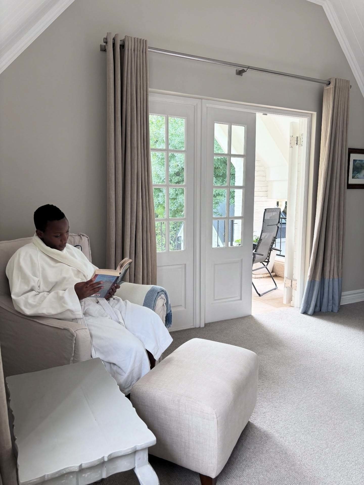 At the Oxford Healthcare Retreat, we work to assist you with the management of and recovery from stress and burnout.
Our holistic approach to wellness promotes physical, emotional, and spiritual healing, leaving you feeling refreshed and renewed🍃 👉Find info to book via the link in our bio or on our website at https://
www.oxfordhealthcareretreat.co.za #retreatyourself #burnoutrecovery #regenerate #restore #stressrelief